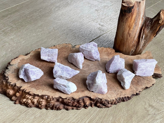 Kunzite raw pieces