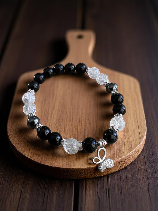 Crystal bracelet with agate, clear quartz, and black onyx stones
