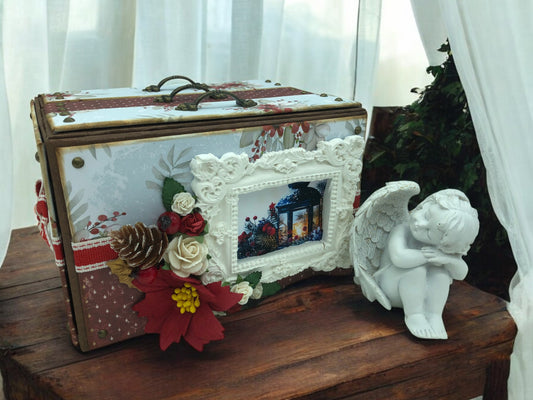 Handmade Christmas shabby chic photo box with 3 drawers for 36 photos 10 × 15 cm—customisable festive album and holiday keepsake.