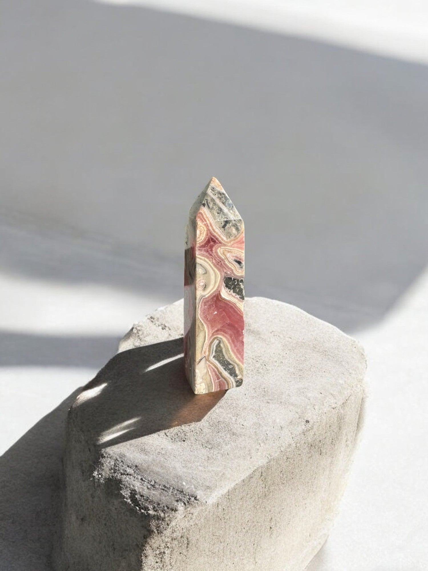 Rhodochrosite | High-Quality Rhodochrosite Crystals and Their Properties